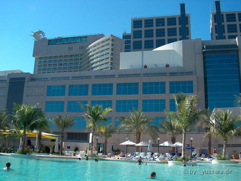 83 Beach Rotana Hotels - Tower Abu Dhabi